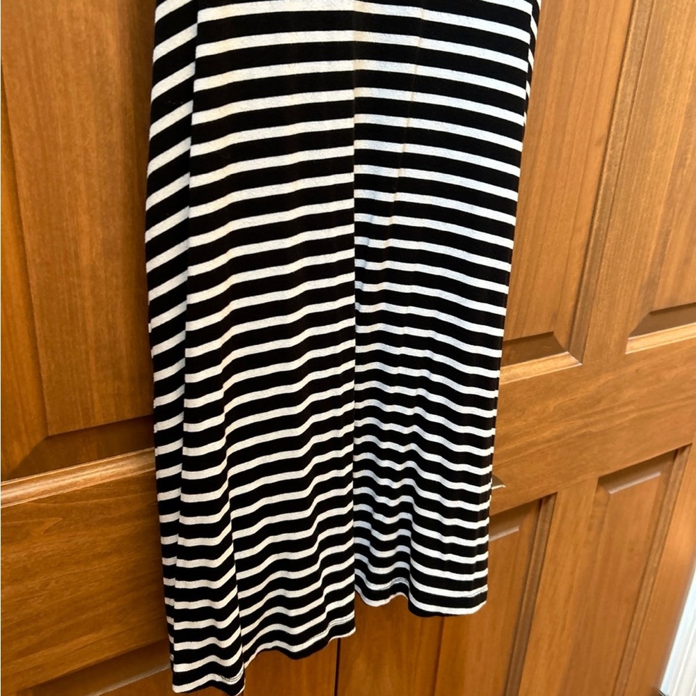 Loft black & white striped dress size medium - Picture 4 of 6